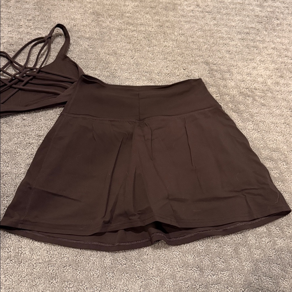 Size 6 Lululemon Brown Strappy Sports Bra and Skirt Set - Picture 2 of 4
